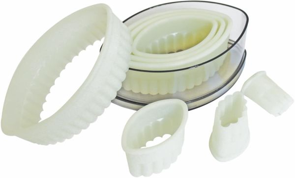 Set di tagliapasta 7 pezzi ovali seghettati in nylon di Schneider