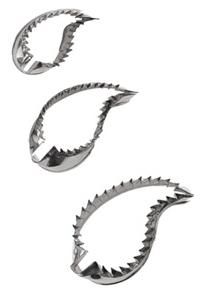 Set tagliapasta Tre foglie curve piccole in acciaio inox