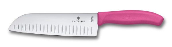 Coltello Santoku verdure cm. 17 con alveole Swiss Classic FUCSIA di Victorinox