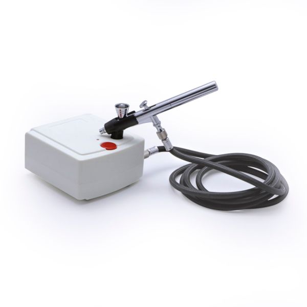 Kit aerografo e mini-compressore di Martellato Professional