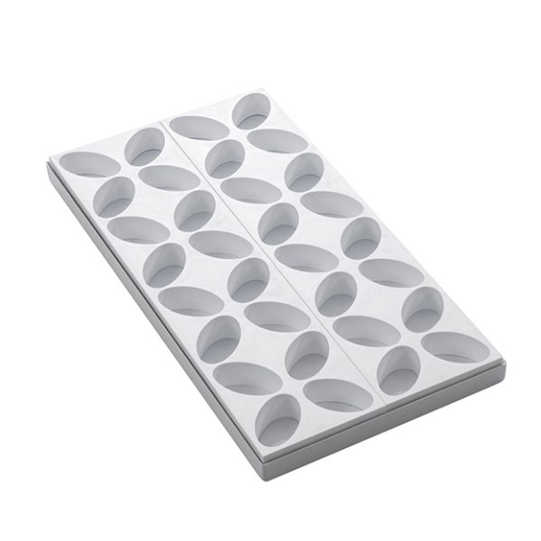 Oval - Stampo per mignon 53 x 32 x h 25 mm. 33 ml. 32 pcs. di Martellato Professional