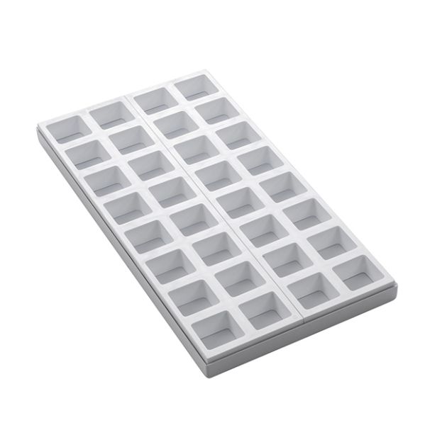 Square - Stampo per mignon 37 x 37 x h 25 mm 24 ml. 32 pcs. di Martellato Professional
