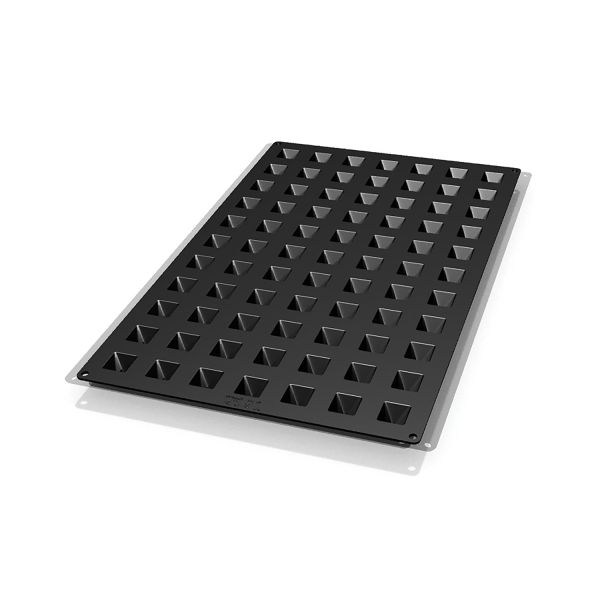 Sq046 Mini Pyramid di Silikomart Professional.